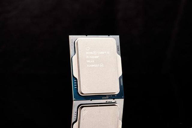 i5-12490F性价比怎么样？