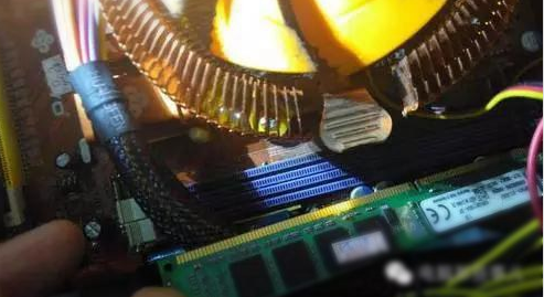 笔记本开机后黑屏,小编教你三星笔记本开机后黑屏怎么解决