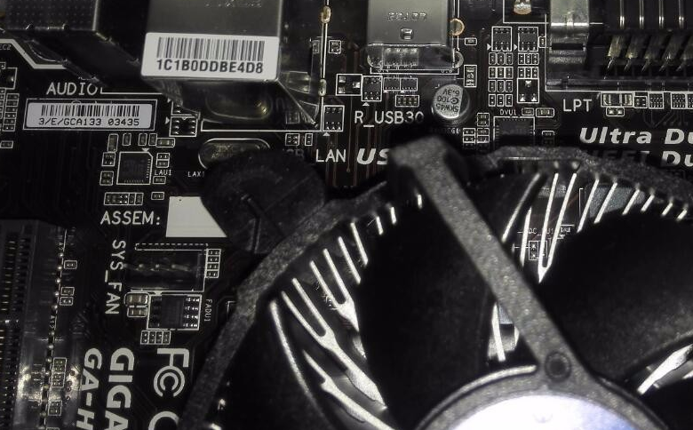 如何组装电脑？组装电脑图文步骤分享