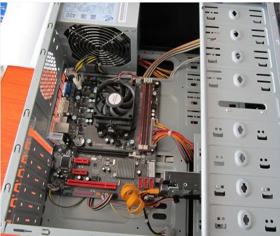 老司机教你台式电脑如何快速组装