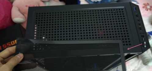 安装电脑散热风扇的图文教程