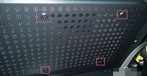安装电脑散热风扇的图文教程