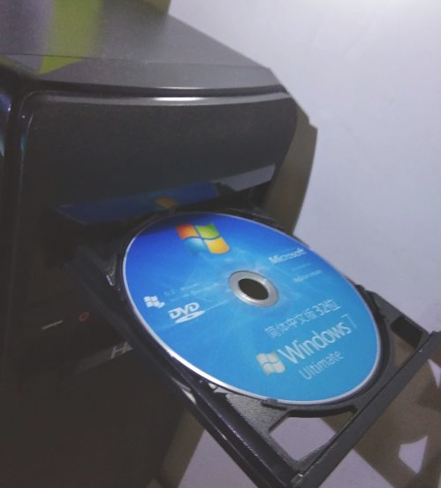 使用光盘重装系统的详细步骤教程