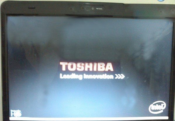 东芝笔记本重装系统U盘启动bios设置